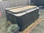 Gratis Jacuzzi / Bubbelbad - Af te halen, Tuin en Terras, Bubbelbaden en Hottubs, Ophalen of Verzenden, Gebruikt, Trap, Vast