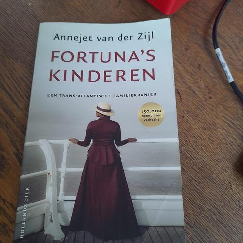 Annejet van der Zijl - Fortuna's kinderen, Boeken, Literatuur, Zo goed als nieuw, Nederland, Ophalen of Verzenden