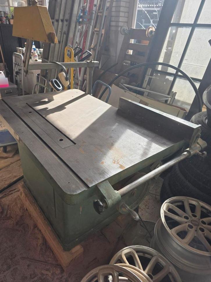 zaagtafel / cirkelzaag, Doe-het-zelf en Verbouw, Gereedschap | Zaagmachines, Gebruikt, Cirkelzaag, 1200 watt of meer, 70 mm of meer