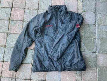 Mammut iso jacket jas maat M (valt uit als S/XS) beschikbaar voor biedingen