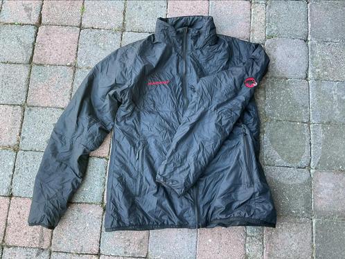 Mammut iso jacket jas maat M (valt uit als S/XS), Sport en Fitness, Bergsport en Wandelen, Zo goed als nieuw, Ophalen of Verzenden