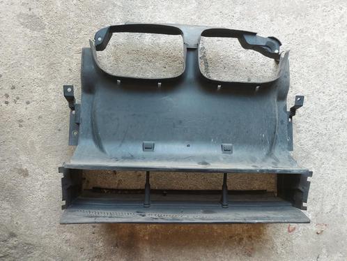 Lucht toevoer voor de radiateur 320i BMW  E46 sedan, Auto diversen, Overige Auto diversen, Ophalen of Verzenden