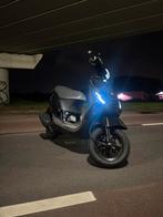 Piaggio Zip, Fietsen en Brommers, Scooters | Piaggio, Ophalen, Maximaal 45 km/u, Zip, Zo goed als nieuw