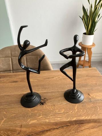 Ballerina Beelden Set beschikbaar voor biedingen