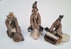 Drie Chinese keramische figuren hoogte 5- 6 cm, Ophalen of Verzenden