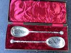 Set van twee Victoriaanse opscheplepels, Antiek en Kunst, Ophalen of Verzenden, Zilver