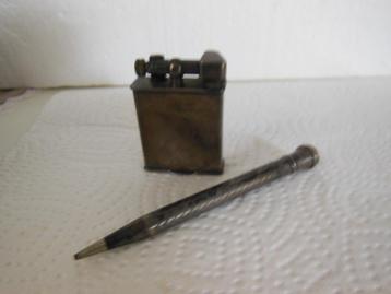 VINTAGE -  Aansteker + pen -  oud /verzilverd  beschikbaar voor biedingen