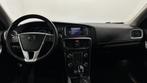 Volvo V40 Cross Country 1.5 T3 Kinetic PANO CAMERA LEER NAVI, Auto's, Volvo, 4 cilinders, 700 kg, Parkeerassistent, Bedrijf