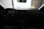 Volkswagen T-Cross 1.5 TSI R-Line 150pk AppleCarplay/PDC/Cli, T-Cross, 4 cilinders, 150 pk, Alcantara