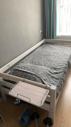Eenpersoons bed, Huis en Inrichting, Ophalen, Eenpersoons, 210 cm, Hout