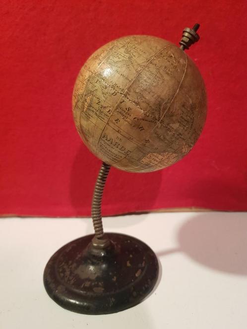 19e eeuwse miniatuur globe C.Abel en Klingen Neurenberg, Antiek en Kunst, Antiek | Overige Antiek, Ophalen of Verzenden