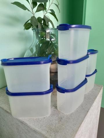 Tupperware ruimtespaarders beschikbaar voor biedingen