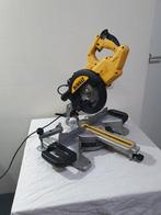 Dewalt afkortzaag DWS 774 qs, Doe-het-zelf en Verbouw, Ophalen, Zo goed als nieuw, Afkortzaag, 30 tot 70 mm