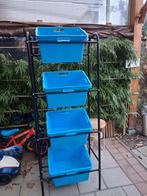 Krattenrek met 4 blauwe kratten, Huis en Inrichting, Kasten | Stellingkasten, Ophalen, Gebruikt
