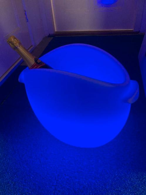 Ice Bucket of ijsemmer met verlichting, Tuin en Terras, Zwembad-toebehoren, Nieuw, Verzenden