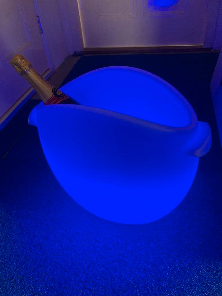 Ice Bucket of ijsemmer met verlichting, Tuin en Terras, Zwembad-toebehoren, Nieuw, Verzenden