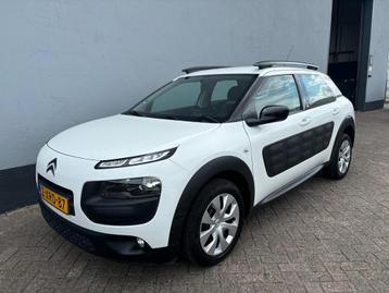 Citroen C4 Cactus 1.2 VTi Feel - Navigatie beschikbaar voor biedingen
