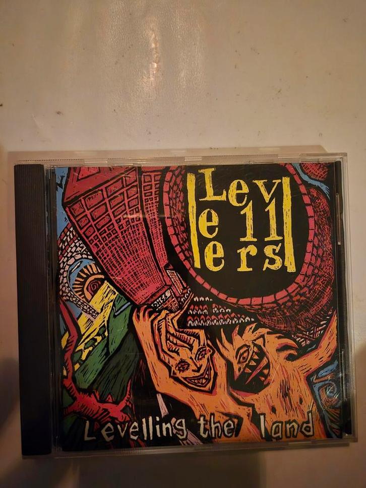 Levellers - Levelling the land. Cd. 1991, Cd's en Dvd's, Cd's | Rock, Gebruikt, Alternative, Ophalen of Verzenden