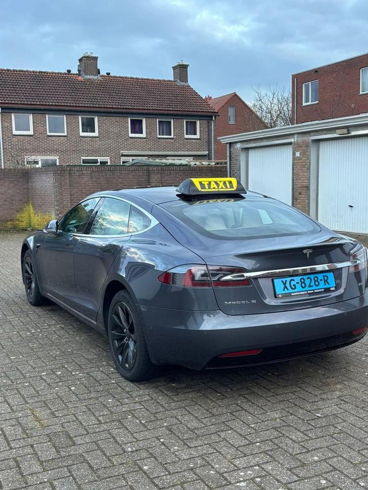 Tesla Model S 2018 Grijs, Auto's, Tesla, Particulier, Model S, 360° camera, 4x4, ABS, Achteruitrijcamera, Adaptieve lichten, Adaptive Cruise Control
