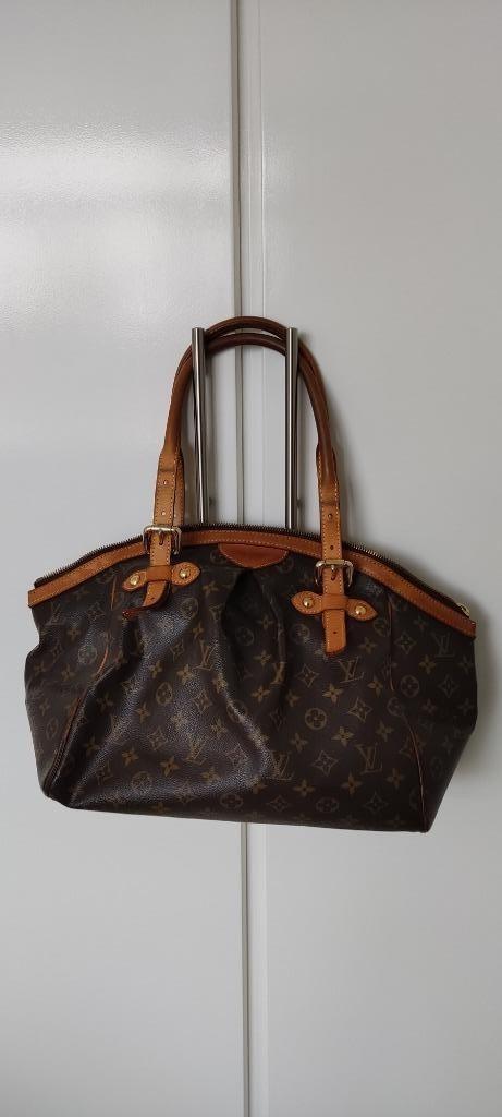 Louis Vuitton-Monogram Tivoli GM Schoudertas, Sieraden, Tassen en Uiterlijk, Tassen | Schoudertassen, Gebruikt, Bruin, Leer, Ophalen