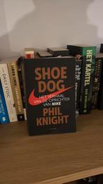 Phil Knight - Shoe Dog, Boeken, Ophalen of Verzenden, Zo goed als nieuw, Phil Knight