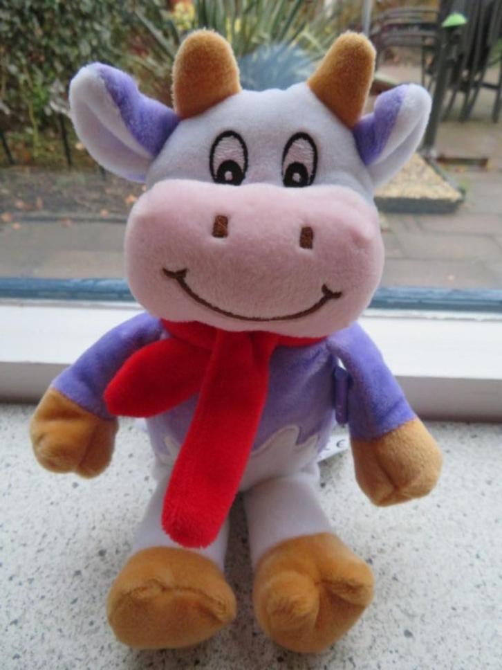 Koe koetje paars wit velours met rode das van Milka, Kinderen en Baby's, Speelgoed | Knuffels en Pluche, Zo goed als nieuw, Koe