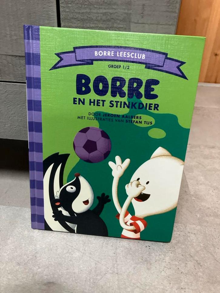 Borre en het stinkdier - Jeroen Aalbers, Boeken, Kinderboeken | Jeugd | onder 10 jaar, Zo goed als nieuw, Fictie algemeen, Ophalen of Verzenden