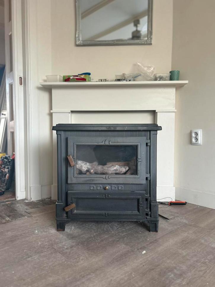 Gietijzeren gaskachel Heintje, Huis en Inrichting, Kachels, Zo goed als nieuw, Gaskachel, Gas, Ophalen