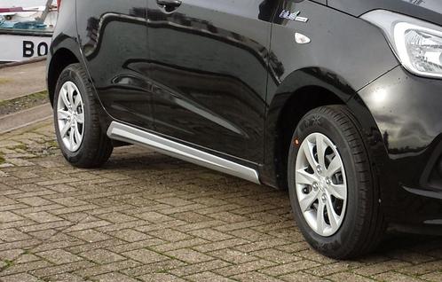 Side skirts zilverkleurig Hyundai i10 vanaf 2014, Auto diversen, Auto-accessoires, Nieuw, Ophalen of Verzenden