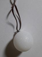 kerstbal wit glitter , diameter 5 cm , nieuw, Ophalen of Verzenden, Nieuw