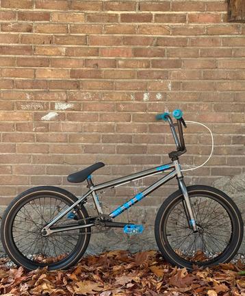 BMX RADIO SAIKO 20.25” freestyle fiets 20 inch met remmen beschikbaar voor biedingen