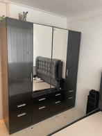 Hoogglans zwarte garderobe kast, Ophalen of Verzenden, Gebruikt, 25 tot 50 cm, 200 cm of meer