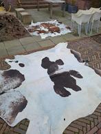 koeienhuid, Huis en Inrichting, Stoffering | Tapijten en Kleden, Ophalen, Gebruikt, 150 tot 200 cm, Overige vormen