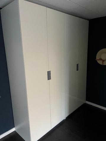 Ikea PAX kasten beschikbaar voor biedingen