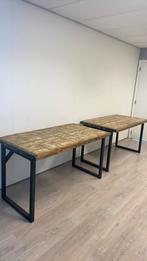 Te koop 2x bureaus, Ophalen of Verzenden, Zo goed als nieuw