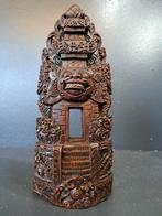 Balinees houtsnijwerk 22,5cm hoog, Antiek en Kunst, Kunst | Beelden en Houtsnijwerken, Ophalen of Verzenden
