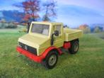 1/55 Mercedes Benz Unimog U1500 met dieplader i.z.g.st., Hobby en Vrije tijd, Modelauto's | 1:50, Ophalen of Verzenden, Gebruikt