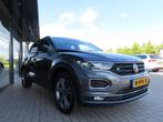 Volkswagen T-ROC 1.5 TSI Sport R-Line DSG Pano Adapt Cr. 18, 1254 kg, Euro 6, 4 cilinders, 150 pk