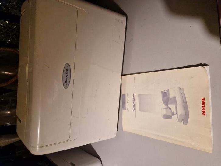 janome memorie craft borduur machine, Hobby en Vrije tijd, Borduren en Borduurmachines, Zo goed als nieuw, Borduurmachine, Ophalen