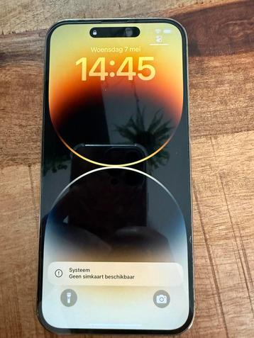 Goud kleurige iPhone 14 pro max, 128gb met accessoires ZGAN  beschikbaar voor biedingen
