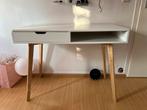 Jysk Tamholt buro wit, Huis en Inrichting, Bureaus, Ophalen, Gebruikt, Bureau