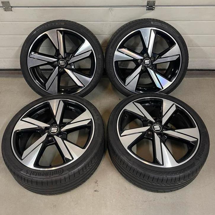 SEAT Ibiza Velgen FR Cupra 18 INCH - 5X100 - POLO A1 FABIA, Auto-onderdelen, Banden en Velgen, Velg(en), Zomerbanden, 18 inch