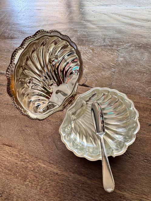 Vintage verzilverde Queen Anne botervloot in schelpvorm, Antiek en Kunst, Antiek | Servies los, Ophalen of Verzenden