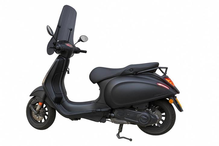 Vespa Sprint Notte (2023) – Malossi - groot onderhoud gehad, Fietsen en Brommers, Scooters | Vespa, Zo goed als nieuw, Overige modellen