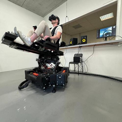6DOF motion platform (PS-6TM-150) voor vlieg- of racesim!, Computers en Software, Joysticks, Zo goed als nieuw, Ophalen of Verzenden
