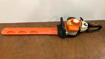 Aangeboden: sterke goed werkende Stihl Hs81r heggenschaar beschikbaar voor biedingen