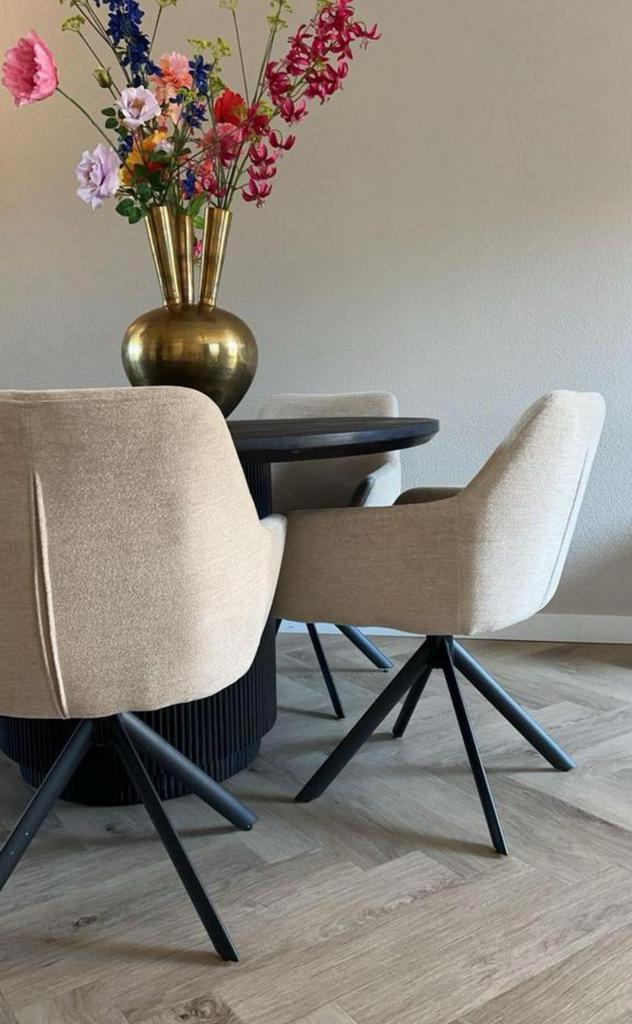 AFGEPRIJSD NIEUWE COLLECTIE ISCO BEIGE EETKAMERSTOELEN, Huis en Inrichting, Stoelen, Nieuw, Stof, Overige kleuren, Ophalen