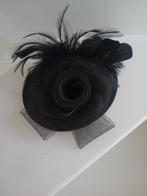 Mooi zwart haarclip hoedje/dopje!, Kleding | Dames, Ophalen of Verzenden, Zo goed als nieuw, One size fits all