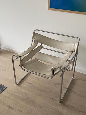 Wassily chair replica beschikbaar voor biedingen
