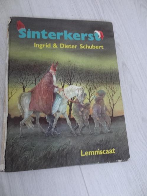 Sinterkerst - Ingrid & Dieter Schubert, Boeken, Kinderboeken | Jeugd | onder 10 jaar, Gelezen, Ophalen of Verzenden
